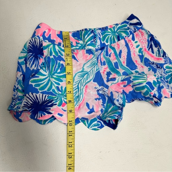 Lilly Pulitzer Colorful floral Women's Shorts size XS - Picture 4 of 11